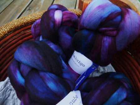 vyprodno WHALES ROAD - esanec Malabrigo