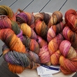 vyprod�no II. (tepl� t�ny) Arroyo - Piedras, 306 m/100 g (sw merino)