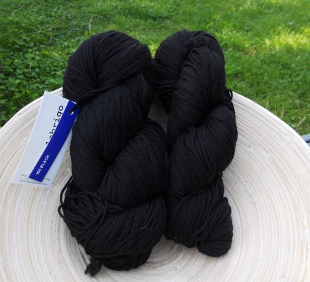 vyprodáno Arroyo - BLACK, 306 m/100 g (sw merino)